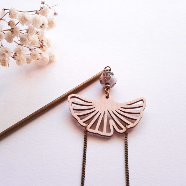 Pic à cheveux feuille de ginkgo en bois - inspiration geisha -blanc et bronze
